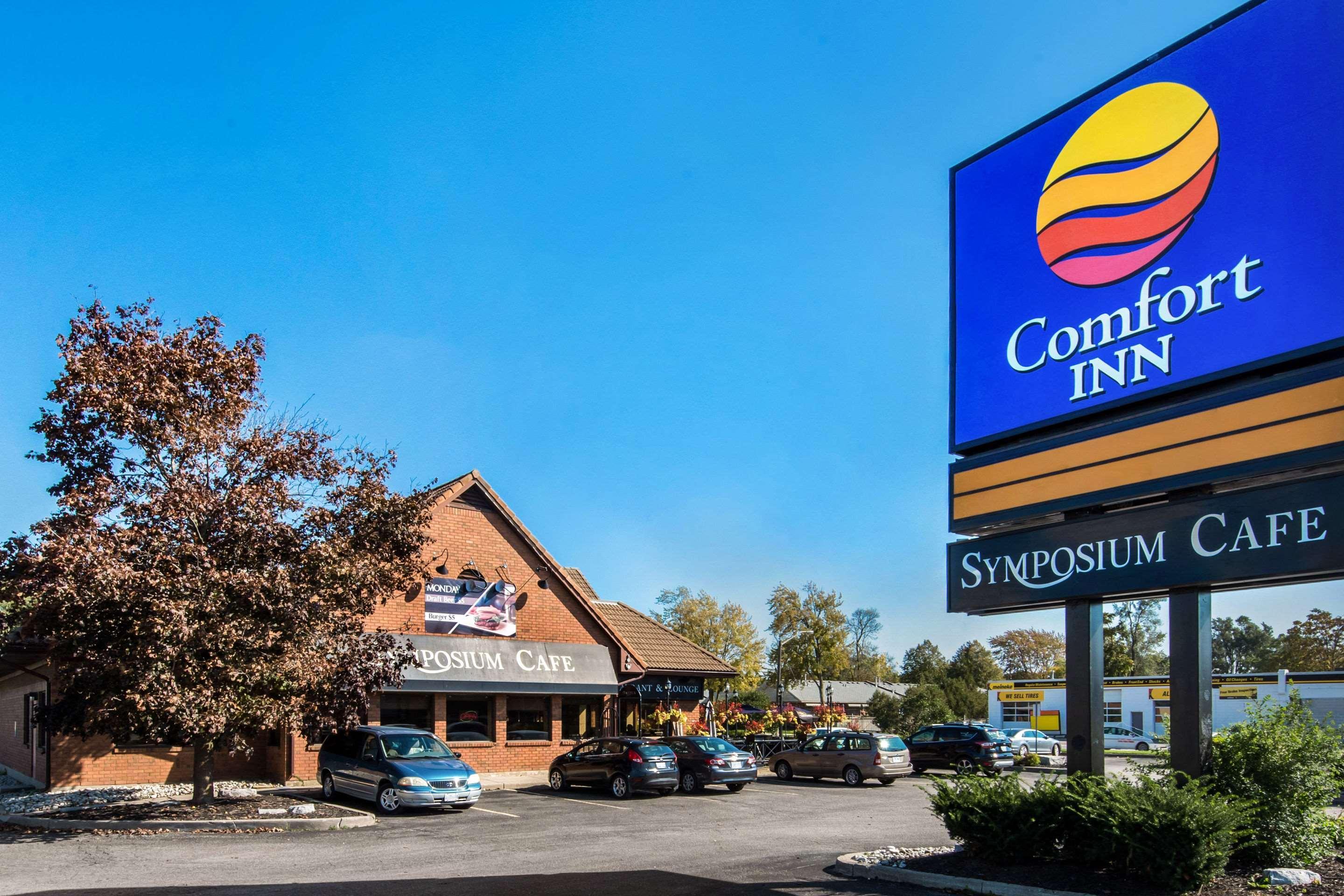 Comfort Inn Брантфорд Екстериор снимка