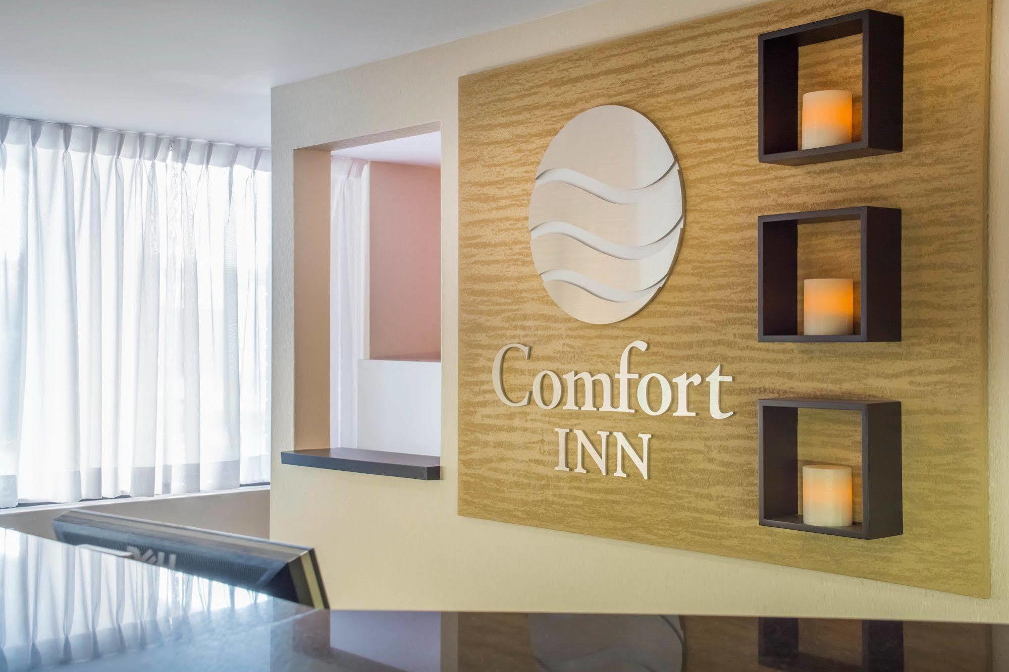 Comfort Inn Брантфорд Екстериор снимка