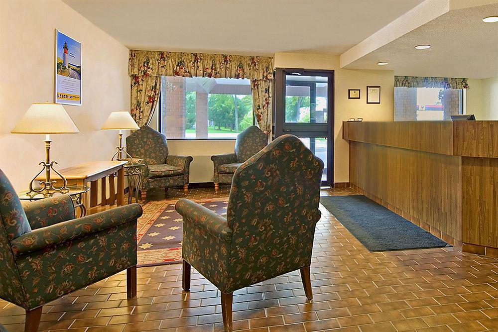 Comfort Inn Брантфорд Интериор снимка