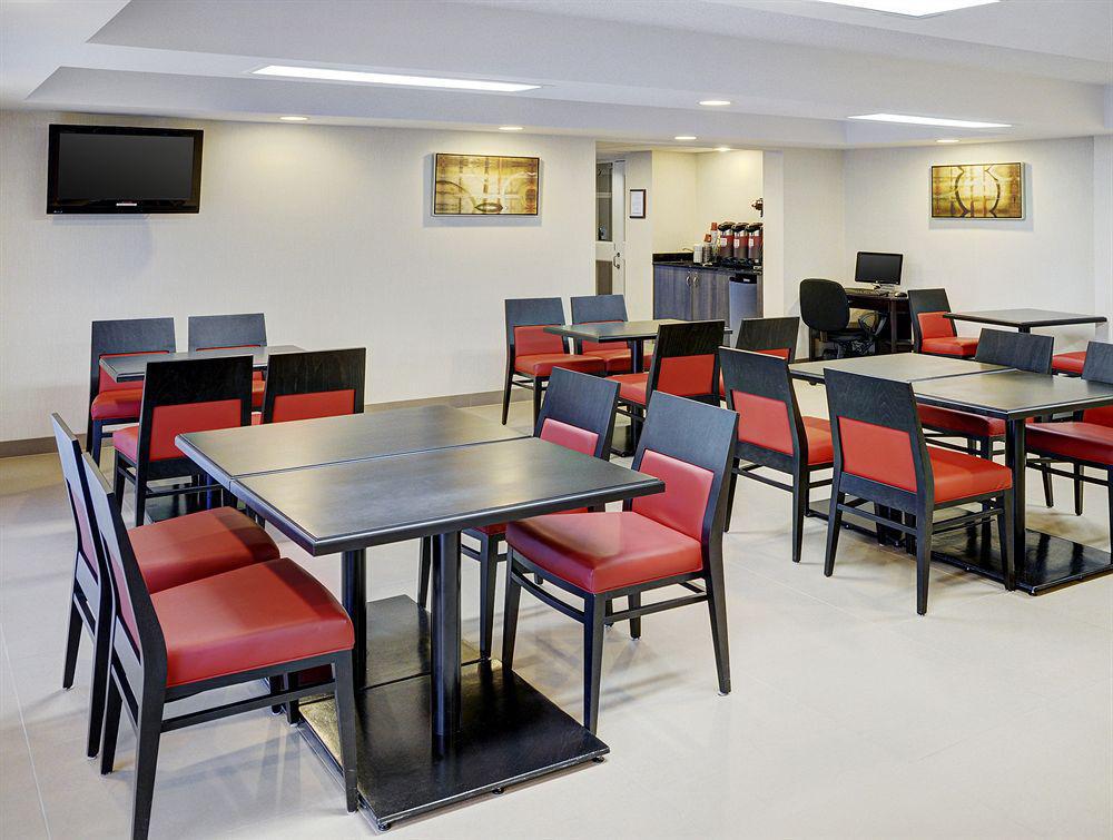 Comfort Inn Брантфорд Екстериор снимка